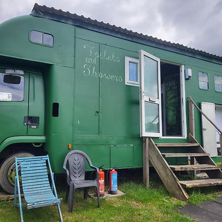 Courtlands Farm Camping And Glamping Hotel Canterbury Bagian luar foto