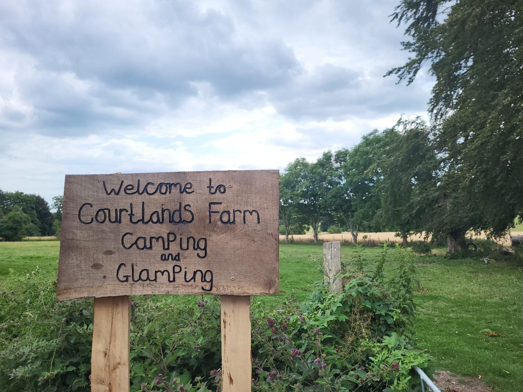 Courtlands Farm Camping And Glamping Hotel Canterbury Bagian luar foto